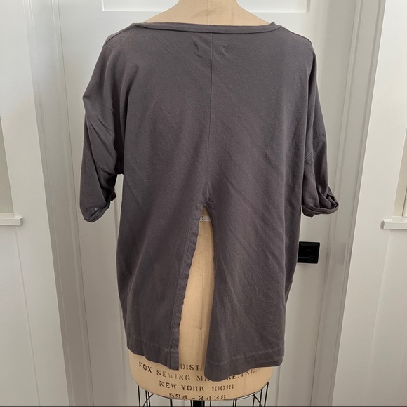Madewell Split Hem T-Shirt Tee Graphite Gray Small S - Picture 2 of 3